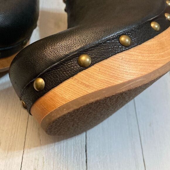 New in Box Frye Jessica Studded Clog Mule Black Women Size 8.5 M *Beautiful* - Picture 5 of 12